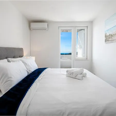 Luka 3 * דוברובניק