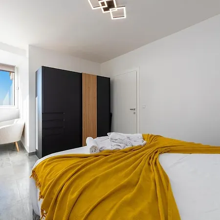 Luka 3 Apartment *