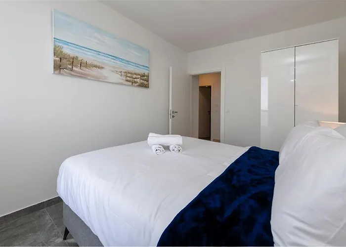 Apartment Luka 3 *